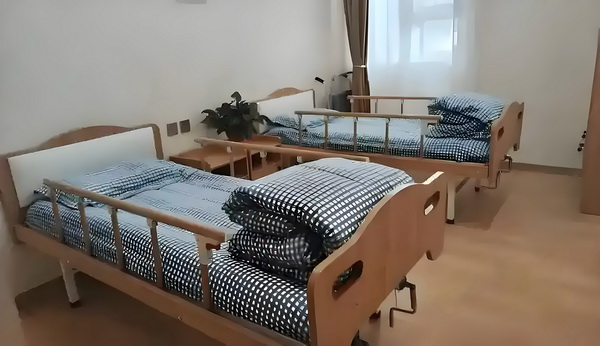 用面条征服邪恶皇帝：苦力皇后